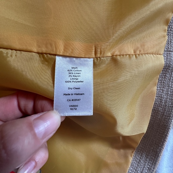 Talbots blazer short - Picture 3 of 3